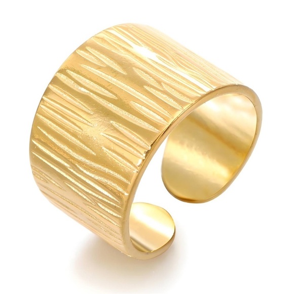 18K gold plated stainless steel ring - Picture 1 of 3